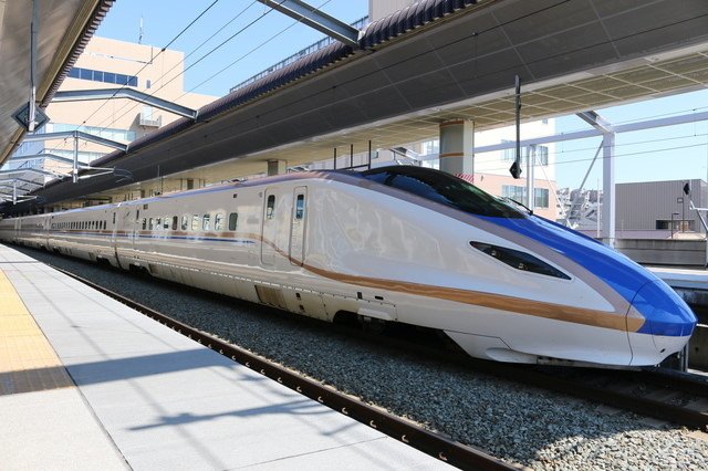 Tàu Shinkansen an toàn và chính xác